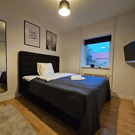Lejlighed Med Altan Og Gratis Parkering Aalborg Exterior photo