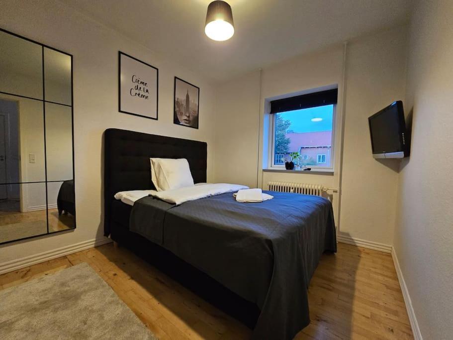 Lejlighed Med Altan Og Gratis Parkering Aalborg Exterior photo