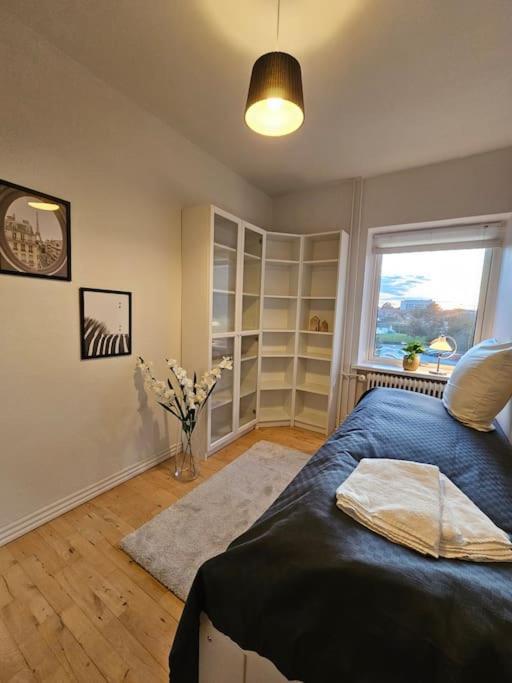 Lejlighed Med Altan Og Gratis Parkering Aalborg Exterior photo