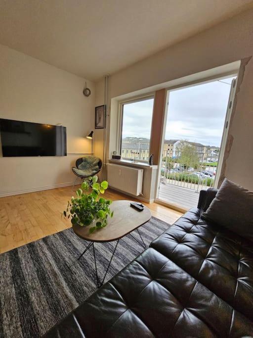 Lejlighed Med Altan Og Gratis Parkering Aalborg Exterior photo